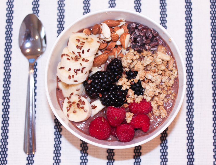 Homemade Acai Smoothie Bowls