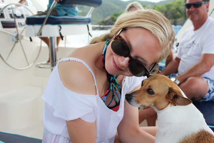 Sandy Spit & Sandy Cay With Singing Dog Sailing