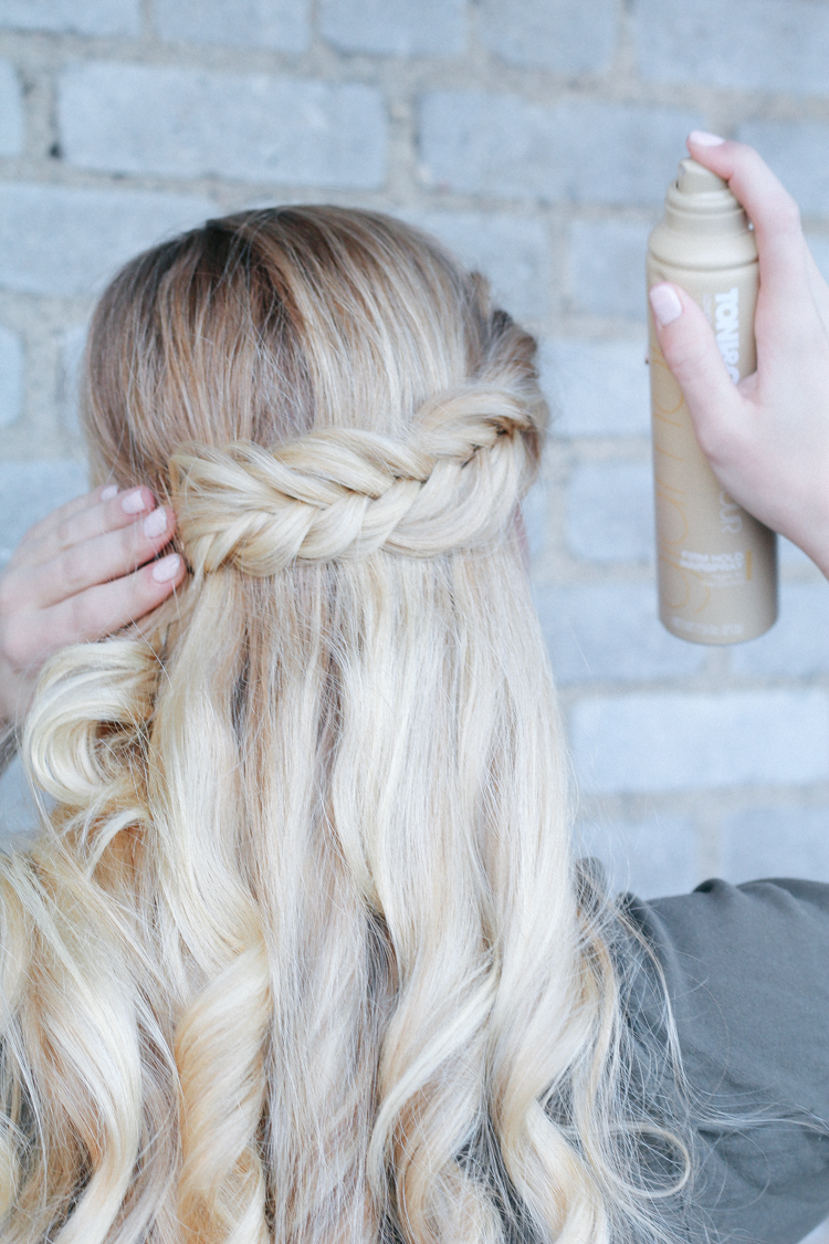 how to do a fishtail braid