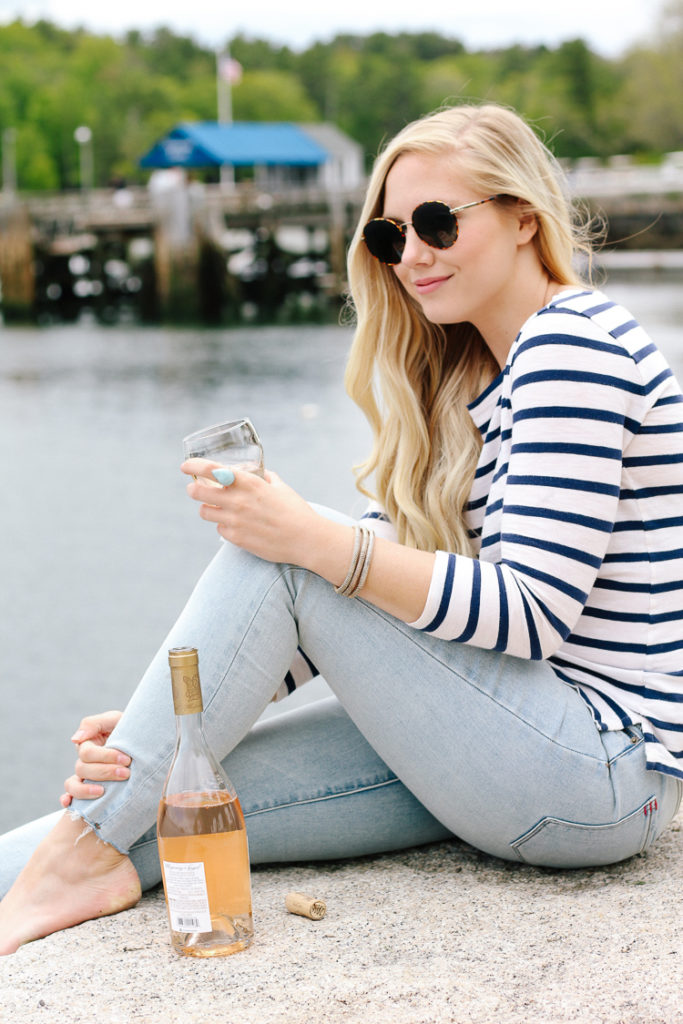 New England summer style | rosé in New England | whispering angel rosé | whispering angel wine | wine near the ocean | rosé | inn at diamond cove portland maine | where to stay in portland maine | great diamond island portland maine | maine getaway | maine summer | what to pack for a weekend in maine |