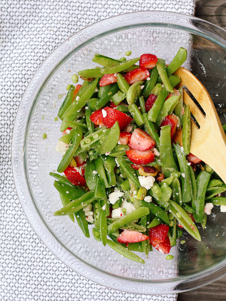 strawberry pistachio sugar snap pea salad