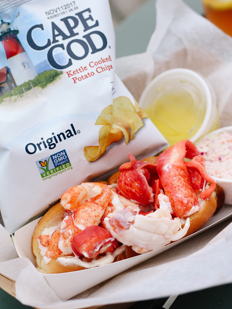 maine lobster, lobster roll, lobster roll in maine, where to get lobster in maine, best lobster roll in maine, mcloons lobster shack, spruce head maine,