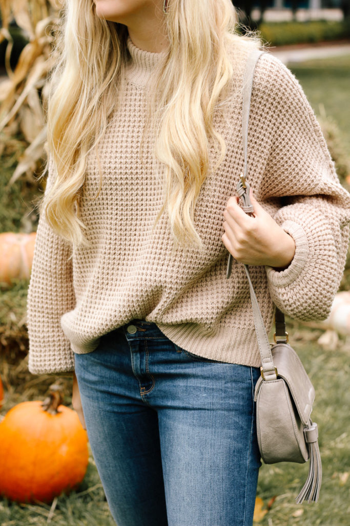 camel chunky knit sweater for the perfect fall outfit