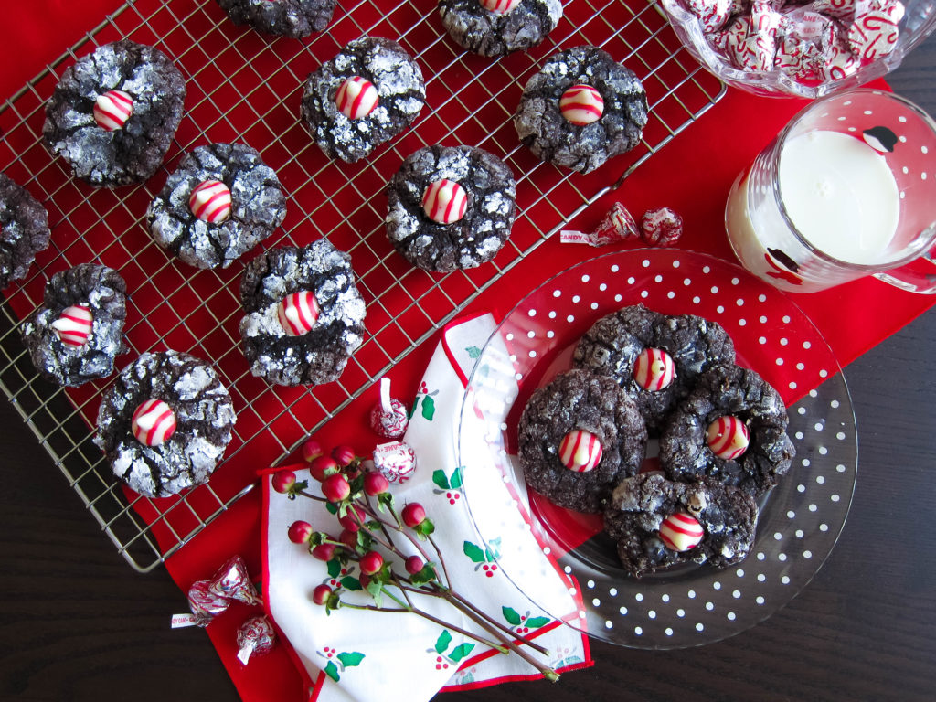 chocolate mint snow top cookies