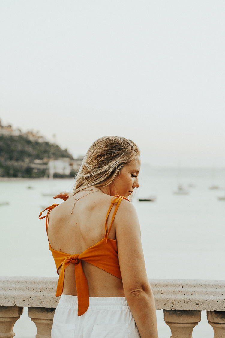 Vacation Style: Cropped Tank + Linen Pants in St. John, USVI