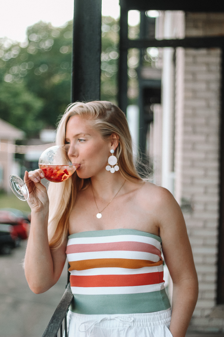 90+ Cellars rosé and a rosé cocktail | 90+ cellars boston rosé cruise | rosé all day |