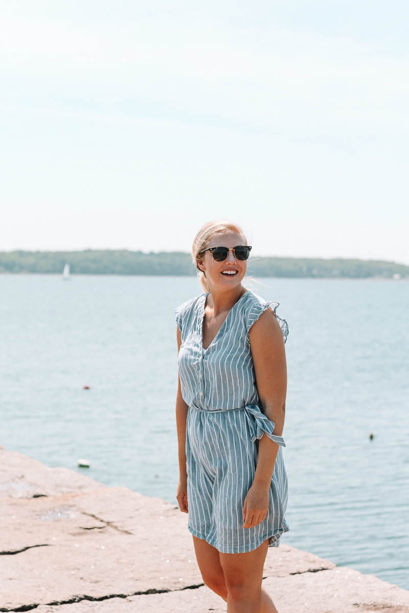 blue striped dress | rockland breakwater | rockland breakwater lighthouse | best dress for work and weekend | old navy blue striped dress | old navy dress | what to wear in maine | what to pack for maine | summer in maine | rockland maine |