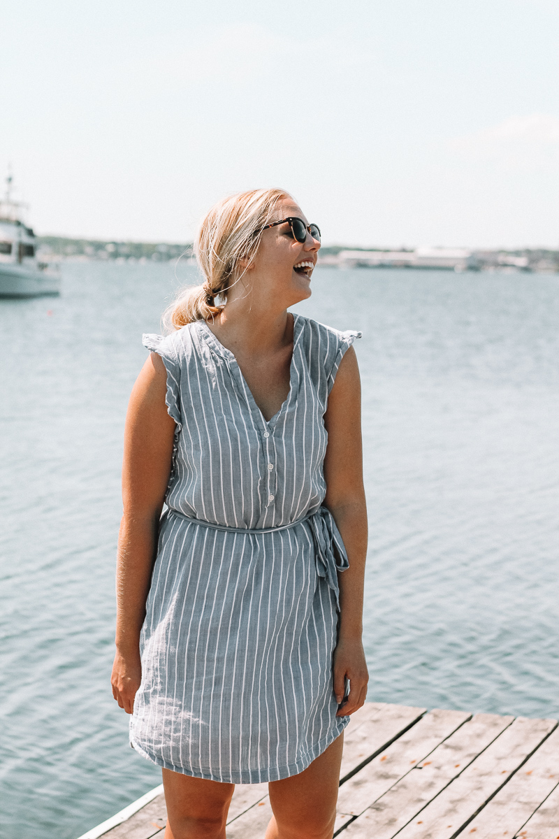 blue striped dress | rockland breakwater | rockland breakwater lighthouse | best dress for work and weekend | old navy blue striped dress | old navy dress | what to wear in maine | what to pack for maine | summer in maine | rockland maine |