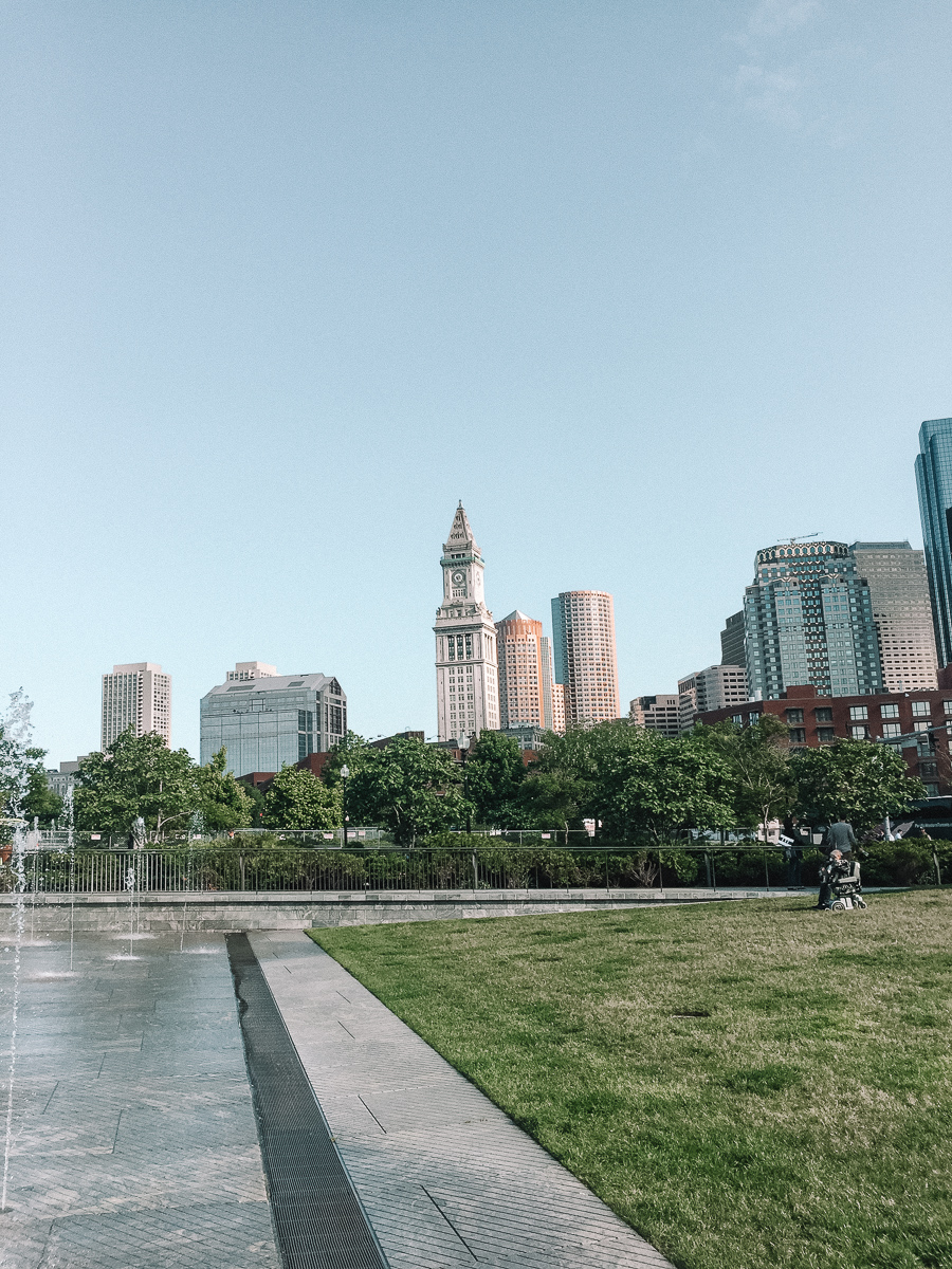 boston travel guide | what to do in boston | where to eat in boston | boston massachusetts | the local's travel guide to boston massachusetts | visiting boston | 