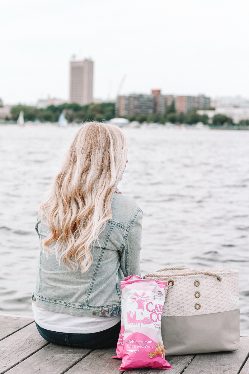 cape cod potato chips, breast cancer awareness month with cape cod chips, cape cod pink himalayan salt & red wine vinegar potato chips, breast cancer awareness, boston blogger Mackenzie Murphy |