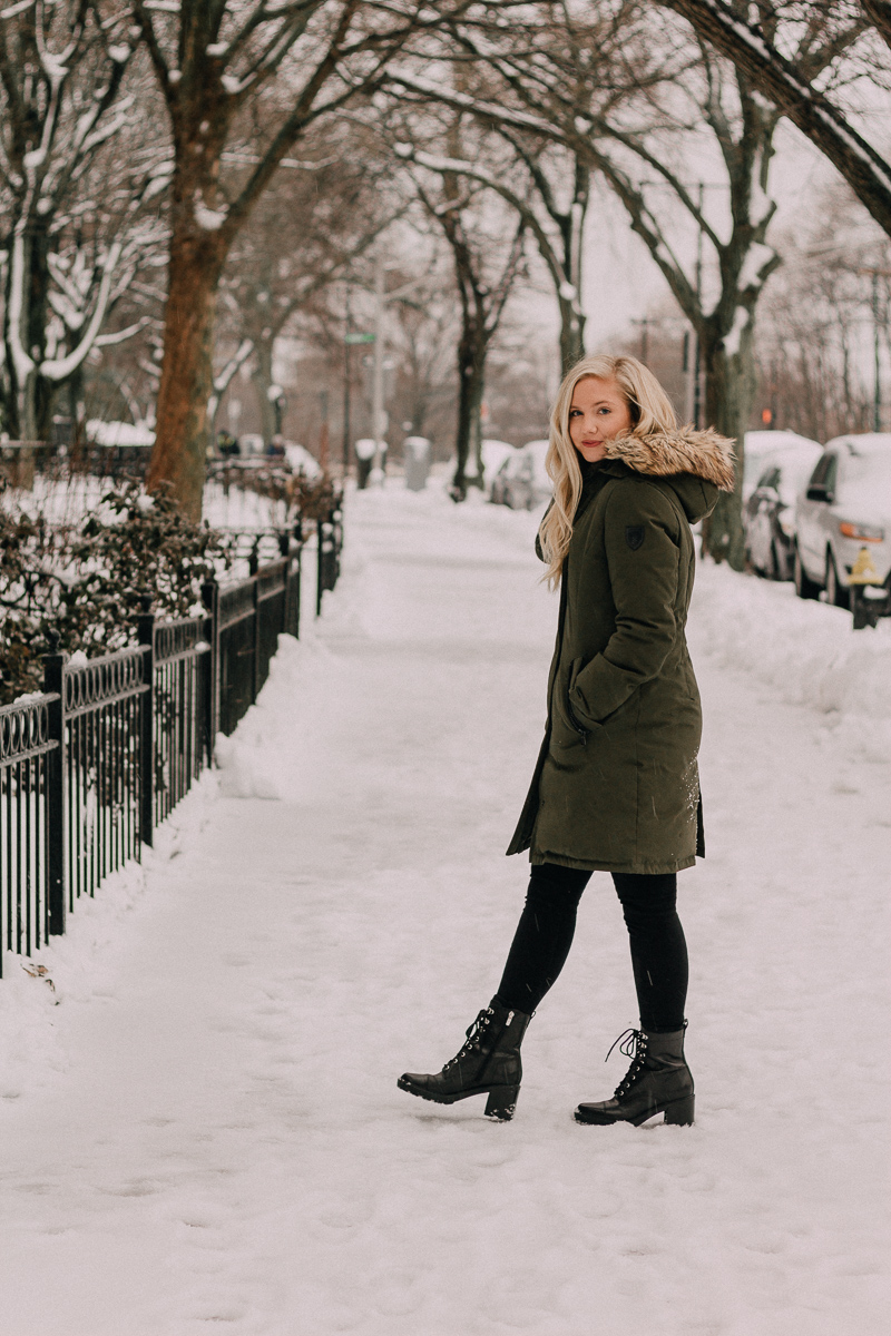 The Best Parka For Staying Warm in the Winter | best winter coats | the best winter coat for winter | best winter coat for winters in New England | what to wear in the winter to stay warm | best parka to stay warm | vince camuto faux fur trim hooded down parka | 