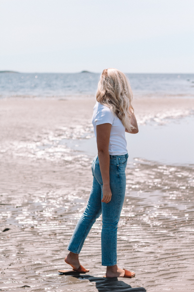 AGOLDE Denim: My Favorite Splurge Denim Brand | My favorite pairs of AGOLDE denim | The best designer denim | why I'm buying designer denim | sustainable denim | AGOLDE Denim review | outfit in Maine | summer outfit in Maine | Owls Head Maine summer outfit |