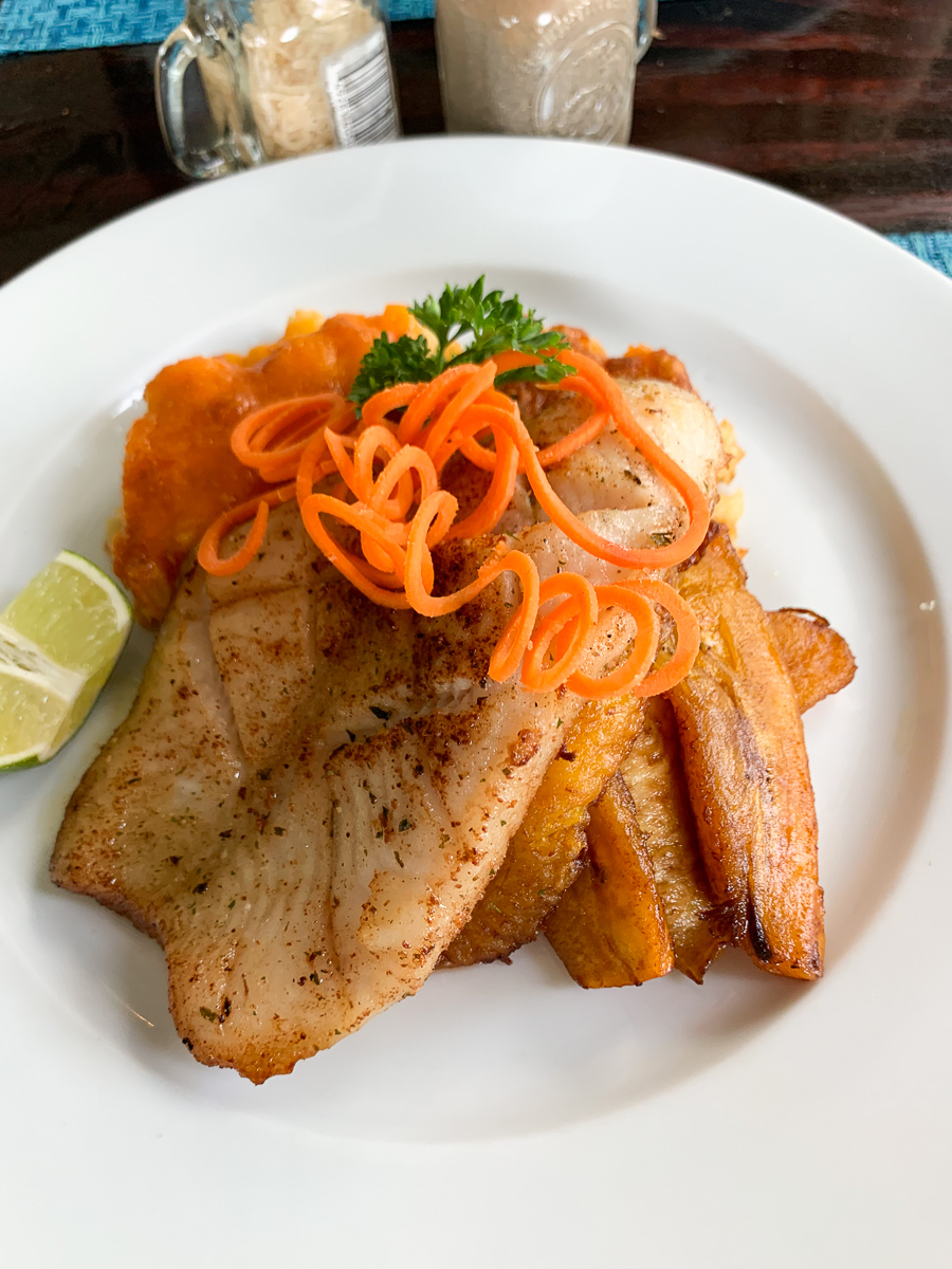 providenciales turks and caicos travel guide | turks and caicos travel guide | providenciales travel guide | where to eat on turks and caicos | local food spots on turks and caicos | Mr. Grouper's Turks and Caicos | where to get fresh fish on turks and caicos |